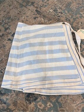 NWT Hummingbird Skirt Size Small Wrap Skirt